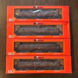 Rivarossi LMS London Midland Scottish 4 Piece HO Scale Passenger Car Set (New)